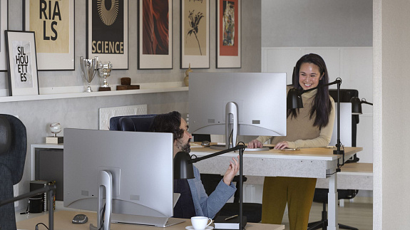 MITTZON – nowe meble biurowe od IKEA. W centrum uwagi - komfort i akustyka