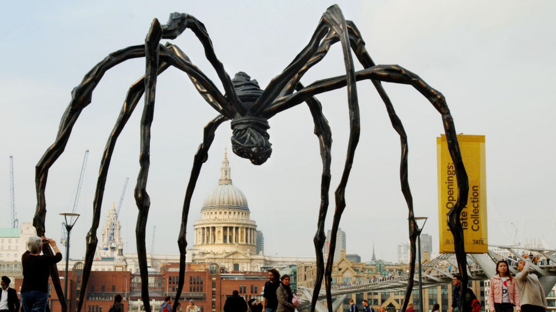 Gigantyczny pająk wróci do Tate Modern. Rzeźba Louise Bourgeois to hołd dla jej zmarłej matki 