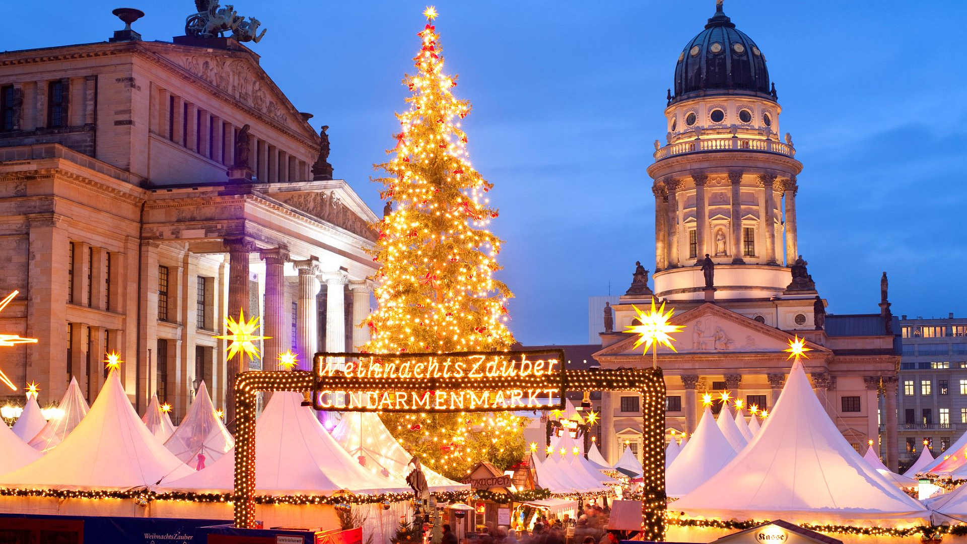 Jarmarki świąteczne w Europie. Wiemy, kiedy ruszają najpiękniejsze Jarmarki Bożonarodzeniowe w 2023