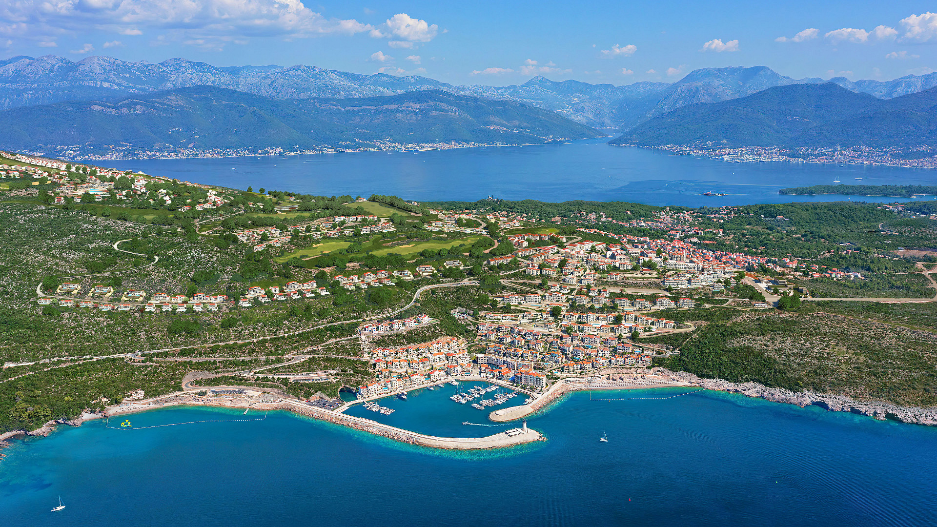 Jak spełnić marzenie o życiu w śródziemnomorskim klimacie? Odpowiedź to Luštica Bay!
