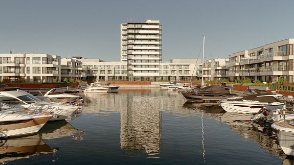 Odnaleźć piękno w prostocie: rozmowa o projektowaniu miejsc blisko wody