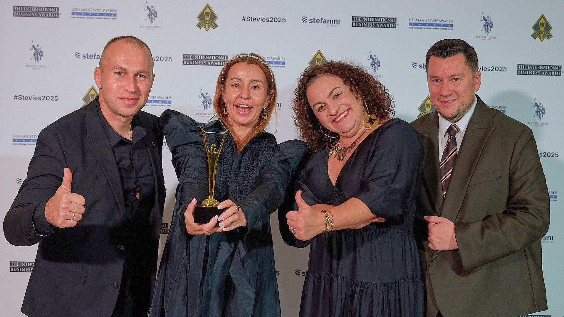 Ceramika Paradyż odebrała prestiżową Statuetkę Stevie Awards®