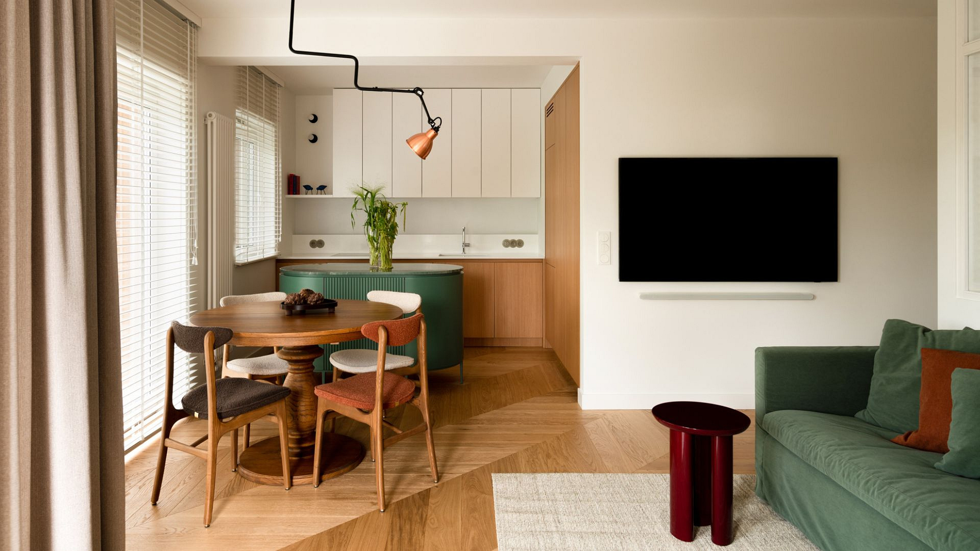 Nowoczesne mieszkanie we Wrocławiu z motywem zieleni 