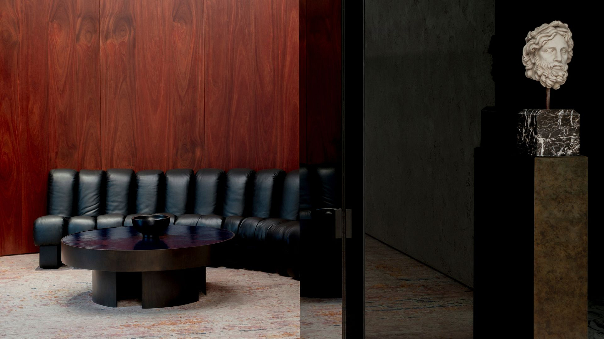 Nowy salon Saint Laurent w Paryżu. Minimalistyczne wnętrza pełne ikonicznego designu 