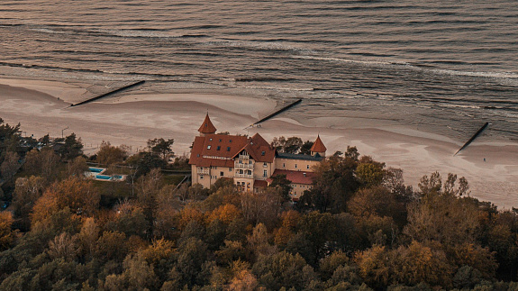 Zamek Łeba – ponad stuletni kurort przeszedł gruntowną rewitalizację
