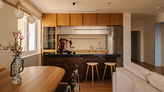 100-metrowe mieszkanie na Mokotowie, które czerpie z japońskiego minimalizmu