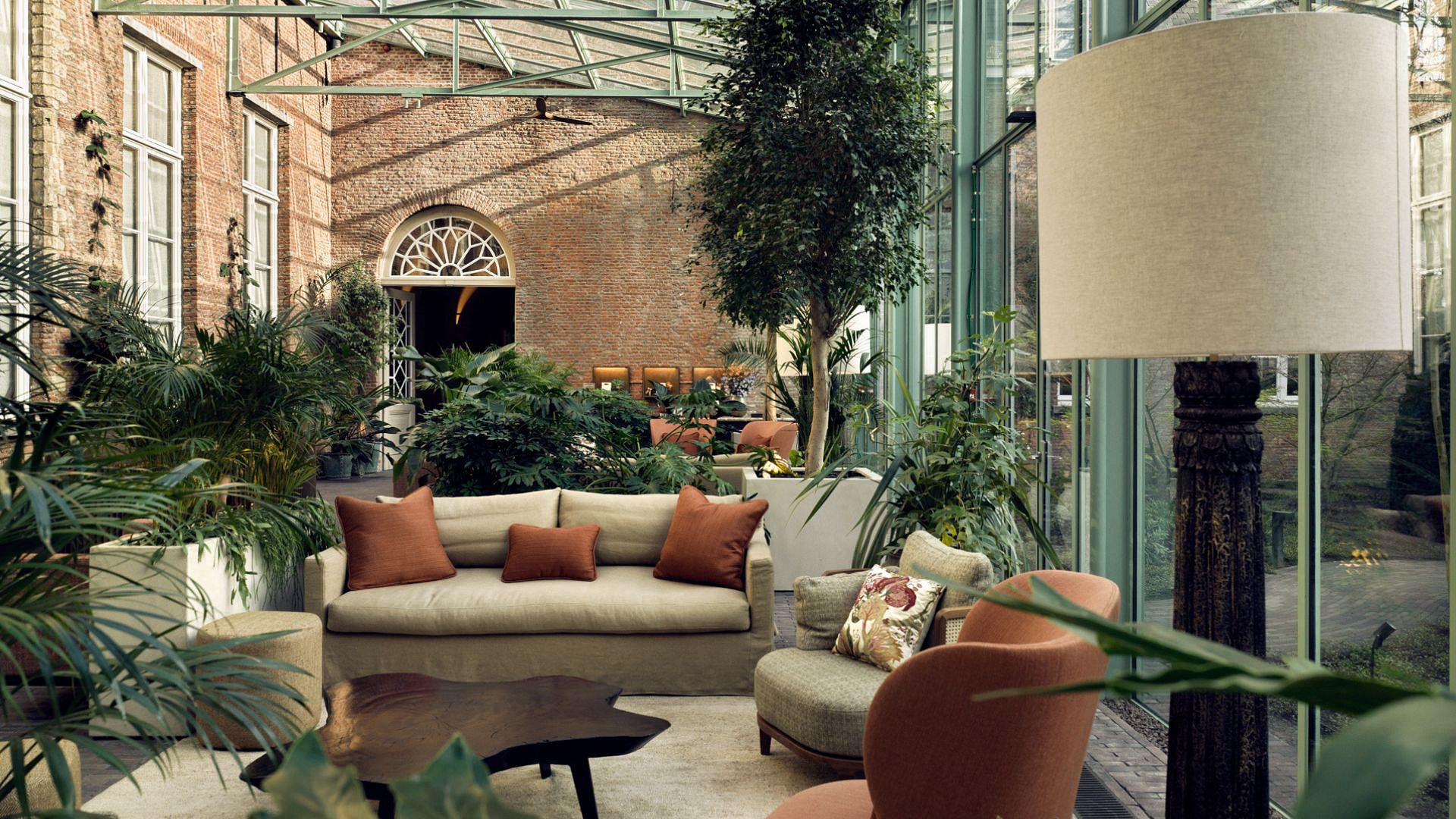 Botanic Sanctuary Antwerp – historia spotyka współczesny luksus