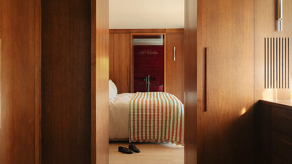 Dom pod Paryżem – boazerie w nowoczesnym wydaniu