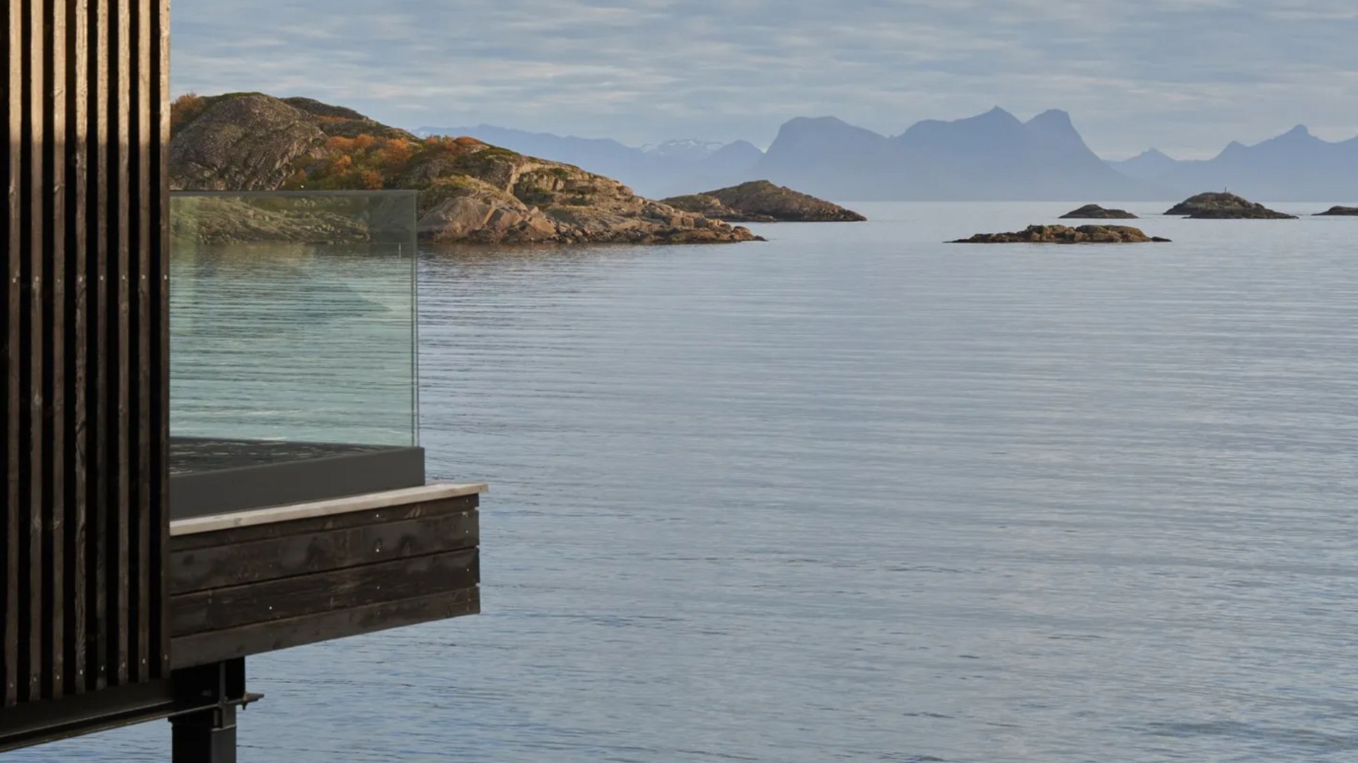 Minimalistyczny domek wakacyjny na Lofotach 