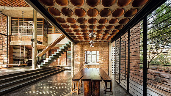 Anupama Kundoo: modernistka na motocyklu 