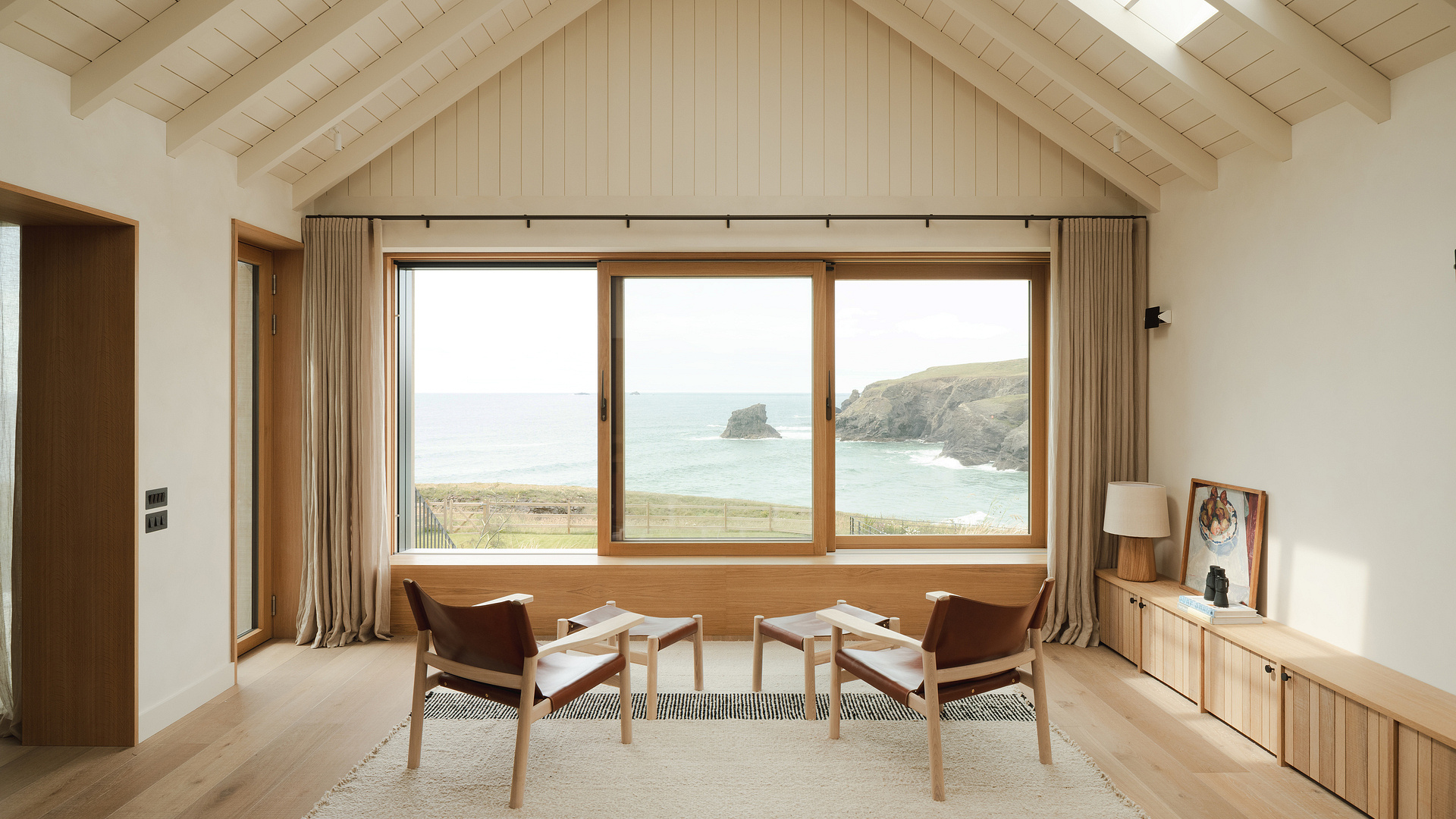 Między lądem a falą – rodzinny dom surferów w Kornwalii