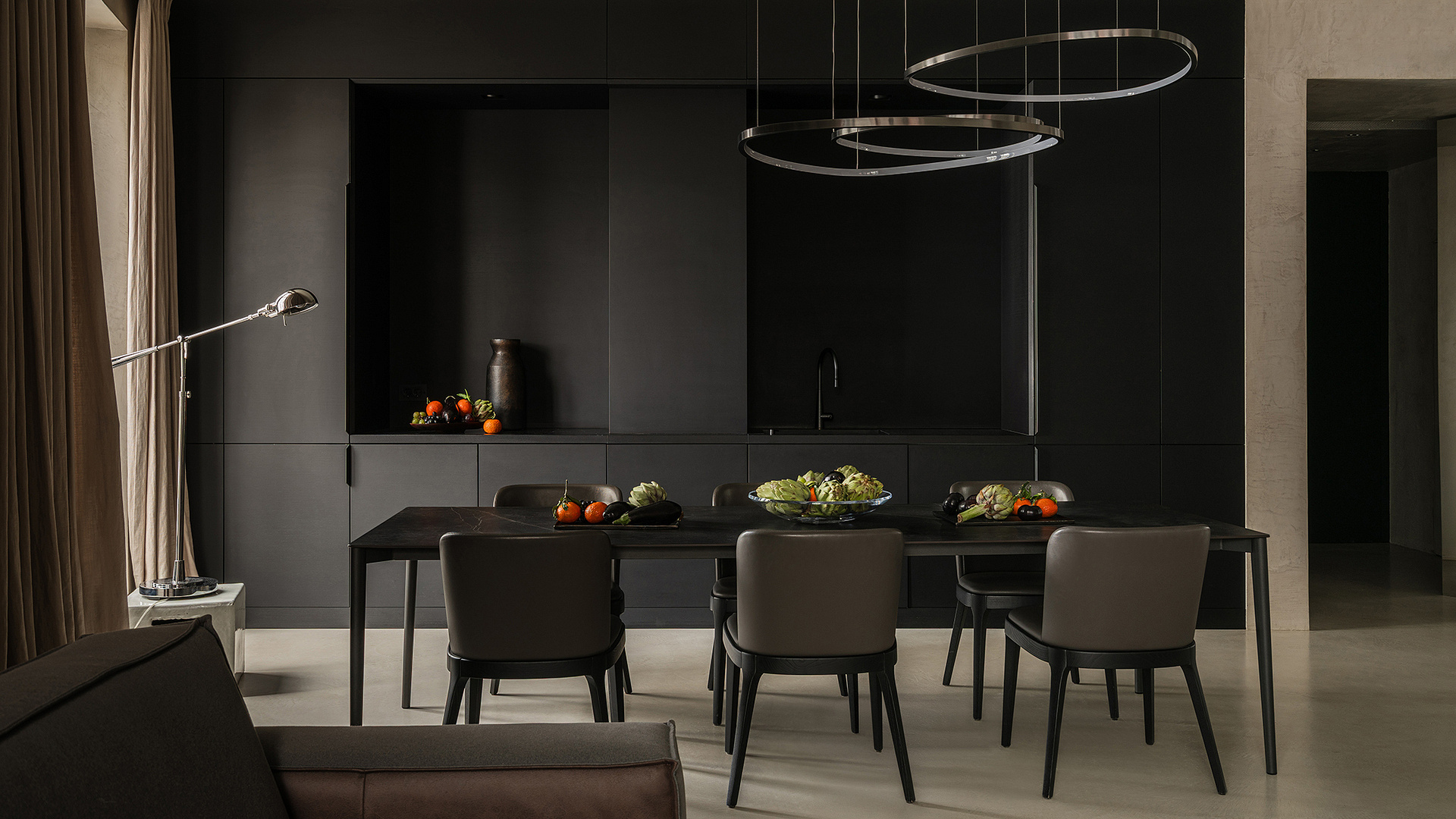 Sezon zmian w apartamencie Dawida Wolińskiego