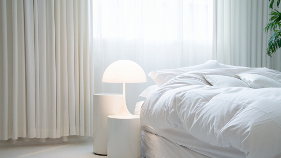  Biała sypialnia, czyli o tym, jak urządzić interesujące wnętrze w bieli