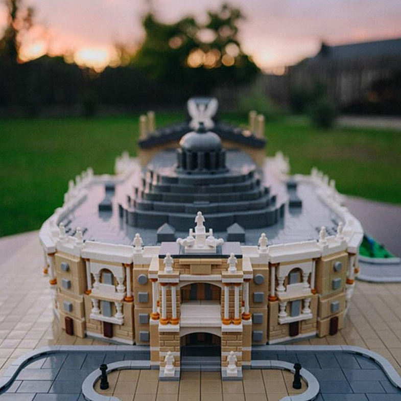 5 zabytków Ukrainy do złożenia z klocków LEGO. Limitowana seria powstała w szczytnym celu 
