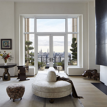 Wnętrza inspirowane Jedwabnym Szlakiem. Ten dwupiętrowy apartament w centrum Manhattanu jest naprawdę jedyny w swoim rodzaju