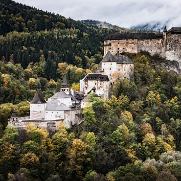 7 nawiedzonych zamków w Europie. W jednym z nich ponoć znajdowała się brama do piekieł