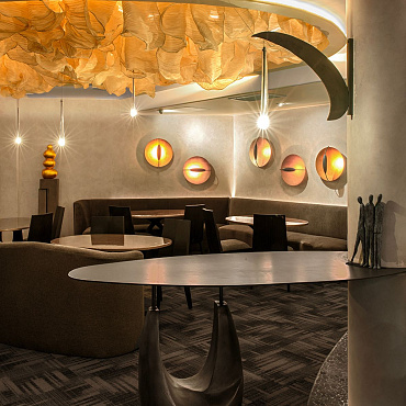 Sanktuarium spokoju. Restauracja, która łączy biofilny design z praktyką uwazności