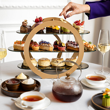 Podaruj bliskim wyjątkowe chwile. Prezentownik świąteczny Hotelu Bristol