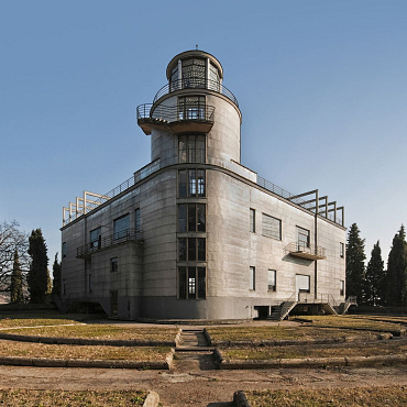 Słonecznik pana Angelo: obrotowa willa Girasole w Marcellise