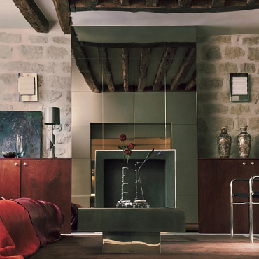 Paryskie mieszkanie z metalem w roli głównej