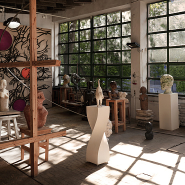 Rzeźbiarka przestrzeni – w pracowni Wandy Czełkowskiej