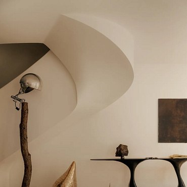 Paryskie mieszkanie wypełnione niezwykłym designem 