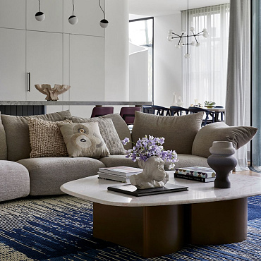 Dom, który powstał z połączenia zabytkowej posiadłości z nowoczesną dobudówką