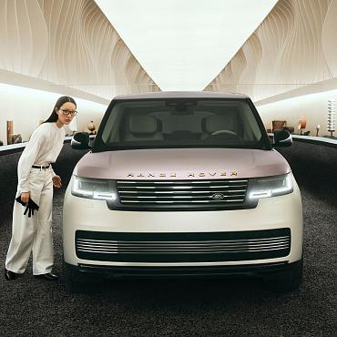 Personalizacja jako emocjonalne doświadczenie. Instalacja „Traces” Range Rovera na Milan Design Week