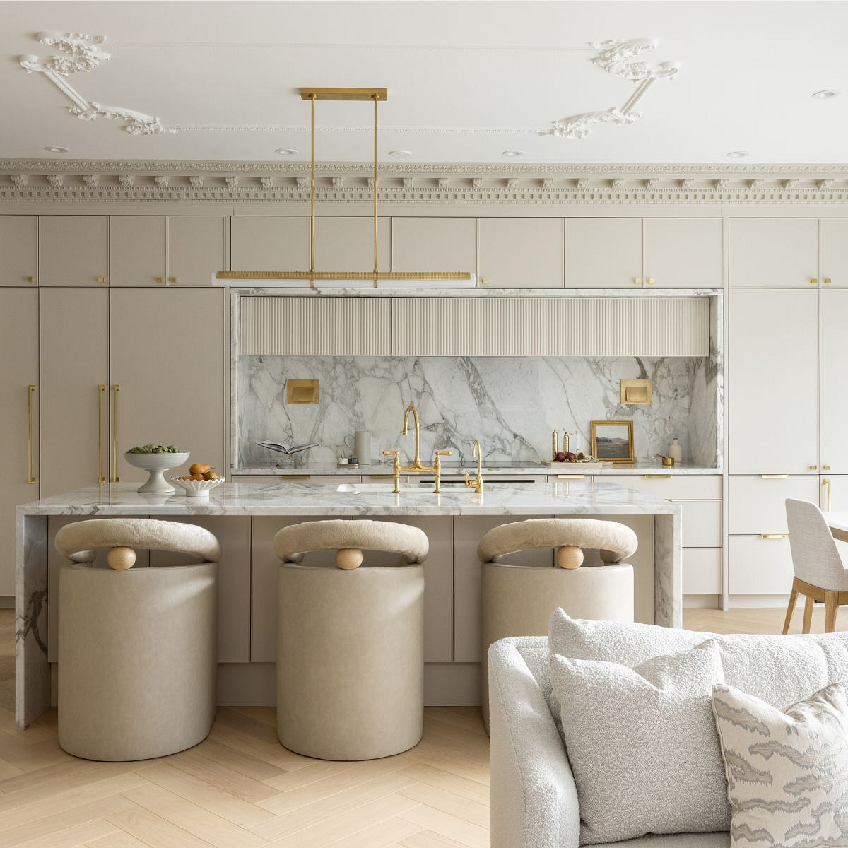 Dom na przedmieściach insprowany włoskim stylem