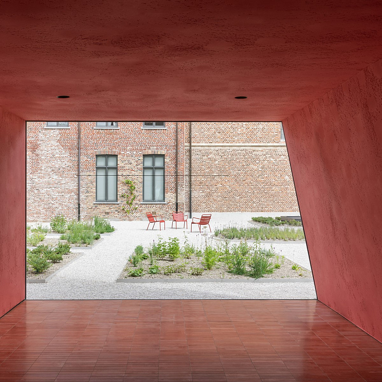 Dom otwarty: Muzeum Abby Kortrijk projektu studia Barozzi Veiga