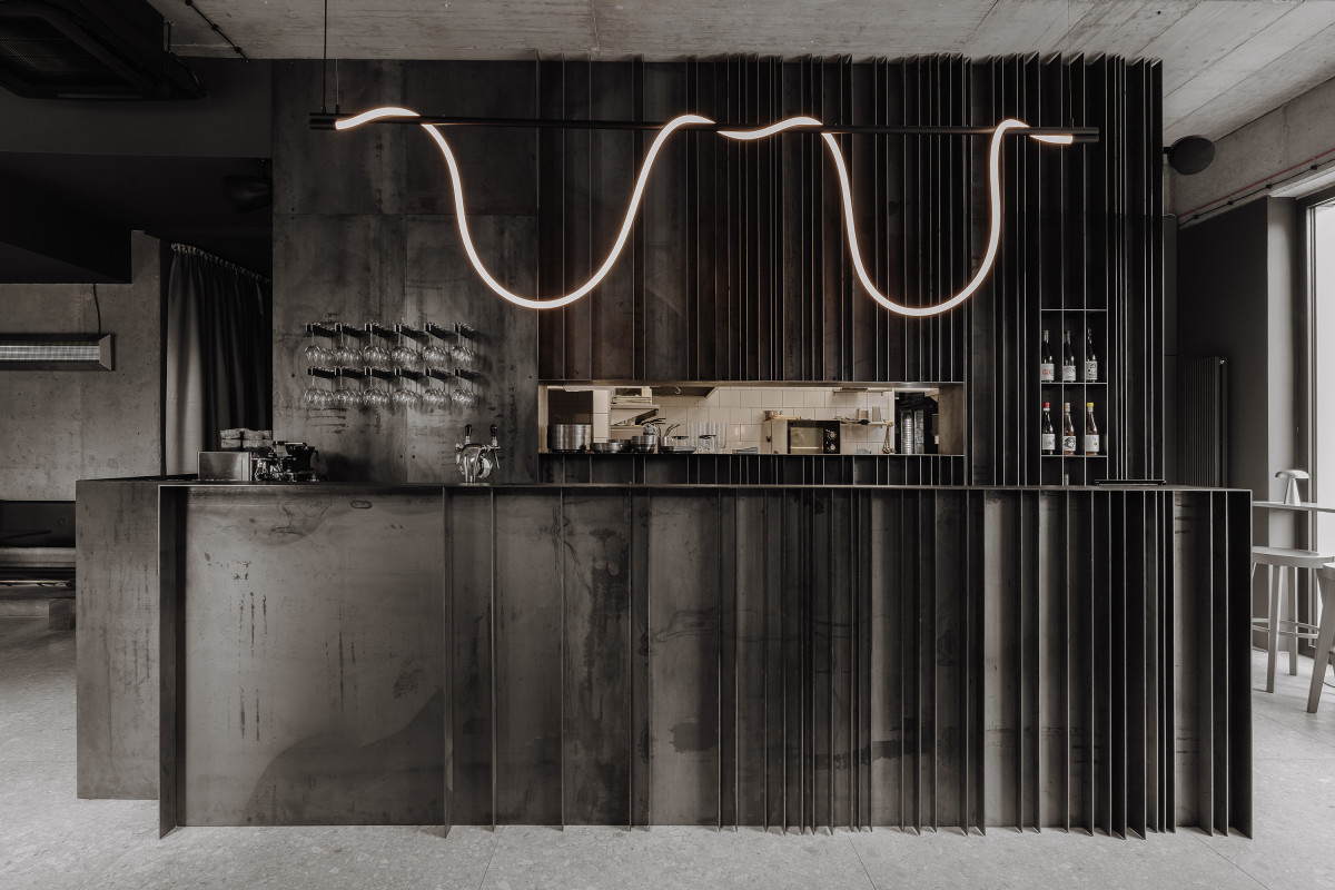 Restauracja Berlin Ecke w Poznaniu. Surowa, ale zaskakująca przestrzeń ...