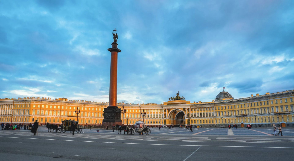 Pałac Zimowy, Petersburg