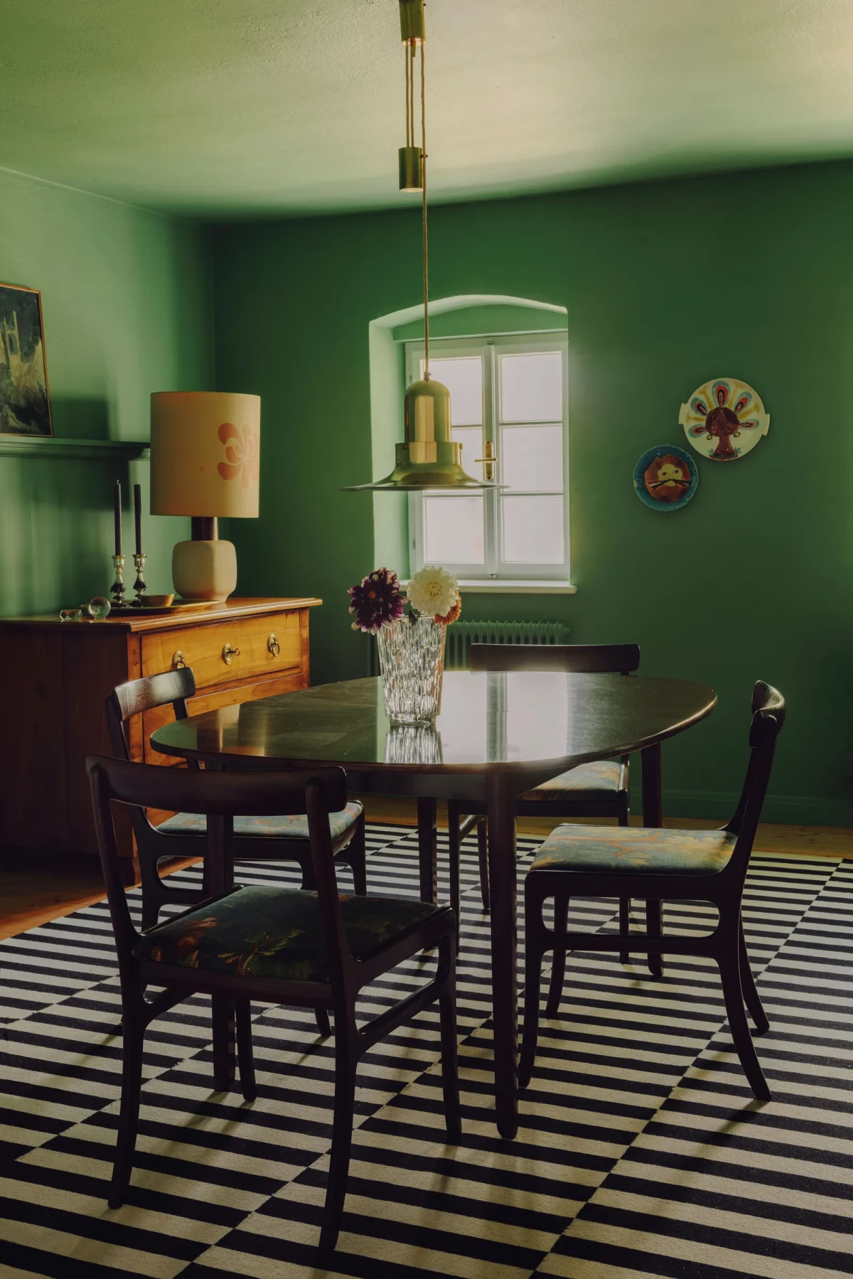 Jadalnia na rodzinnej farmie w Austrii