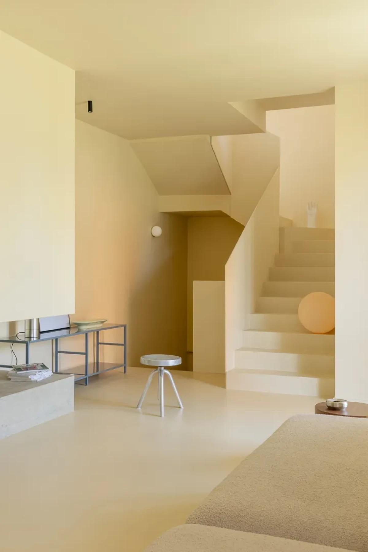 Mieszkanie w odcieniach żółci w Pawii