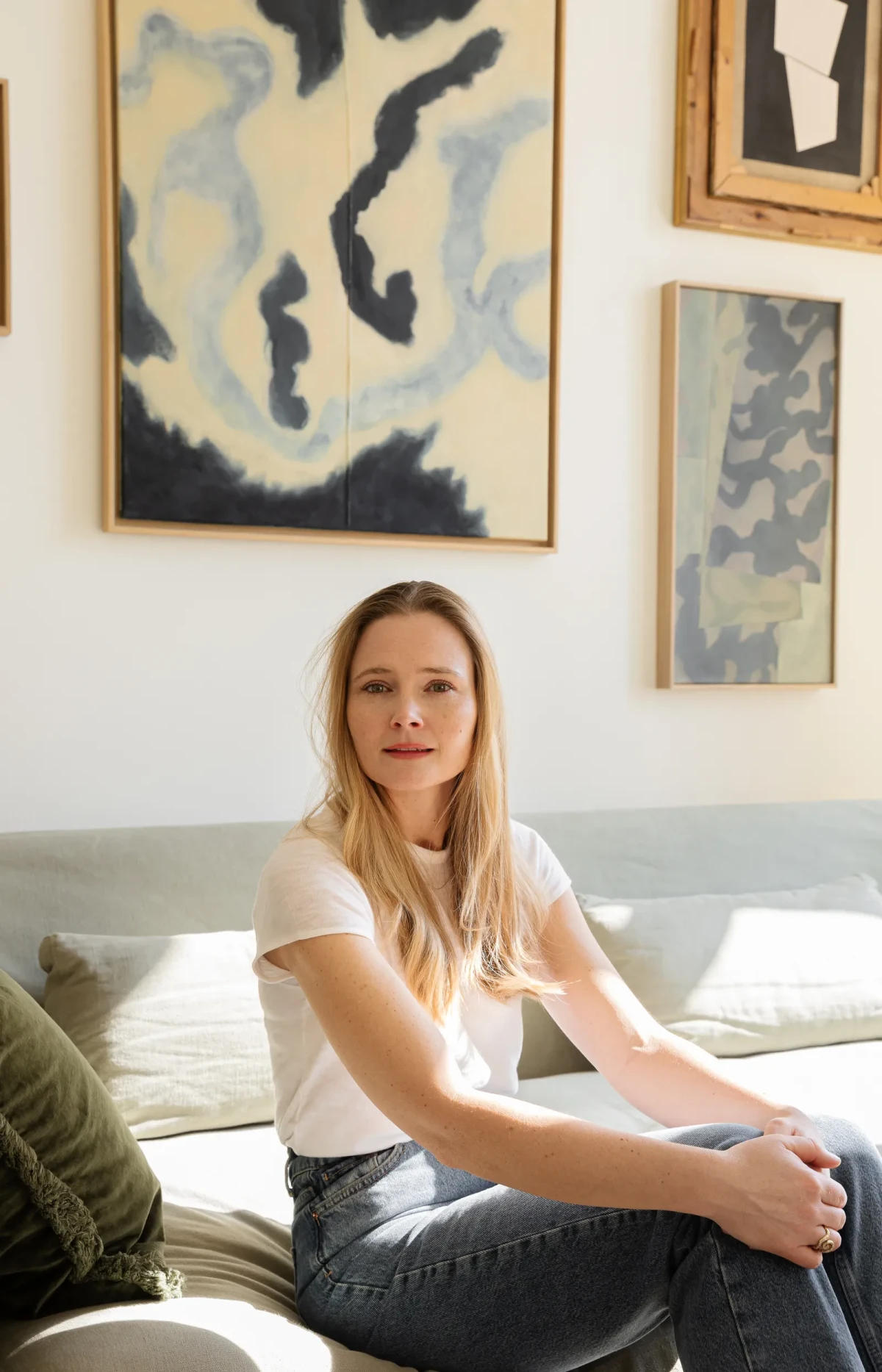 Simone Polk w swoim mieszkaniu zdjęcie Nana Hagel