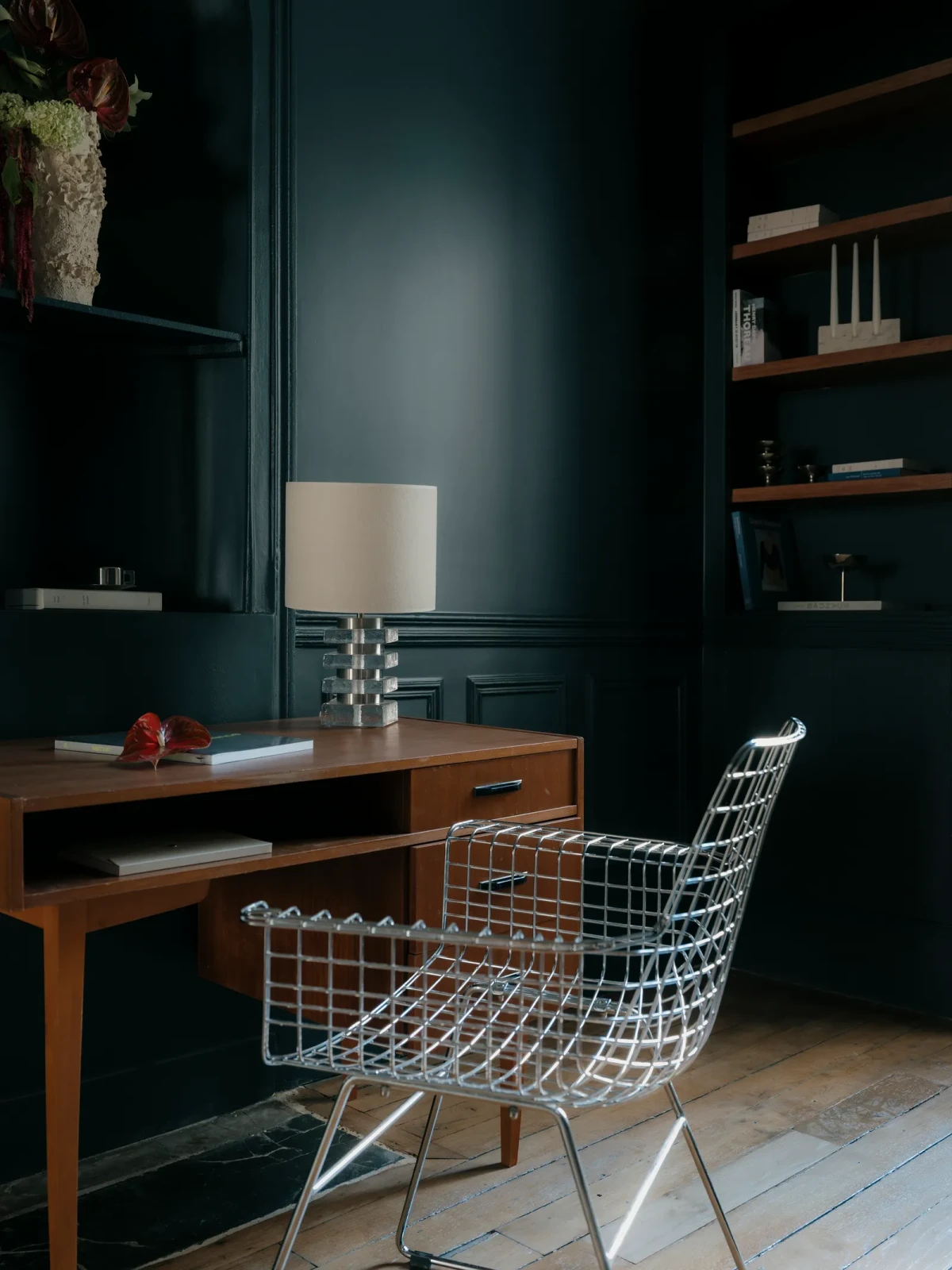 Biuro w apartamencie w Paryżu