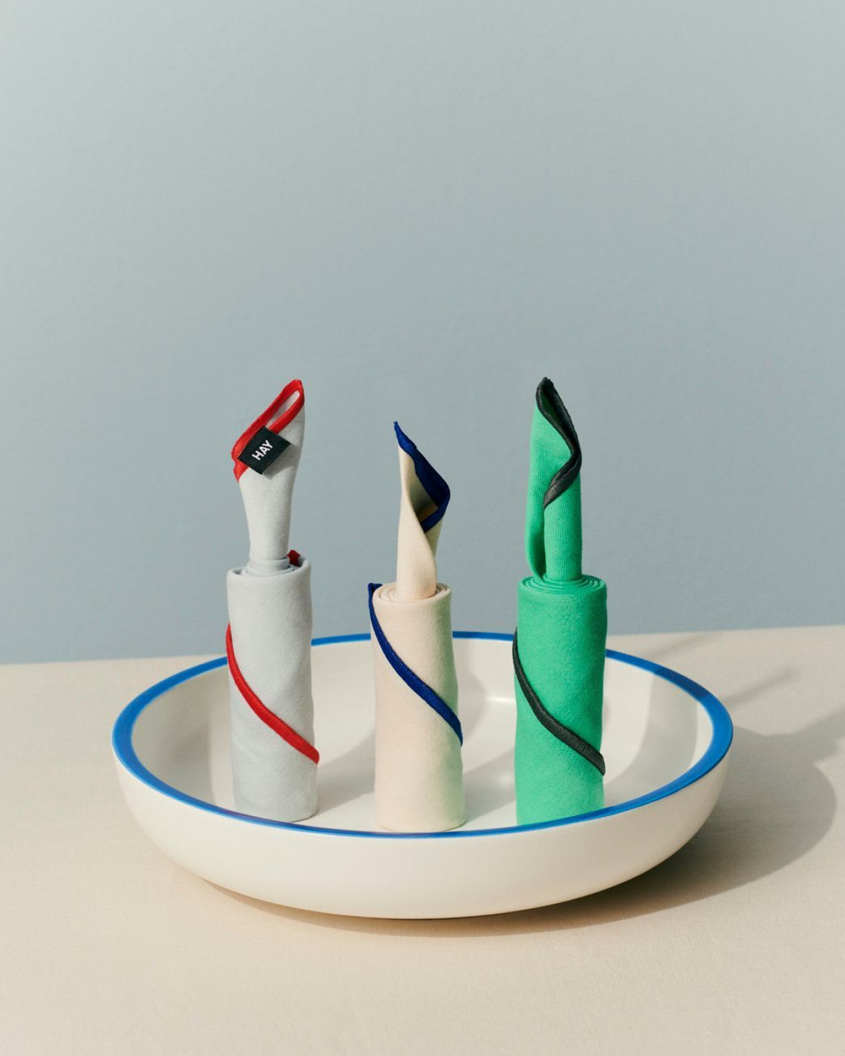 Jak złożyć serwetkę w świecę