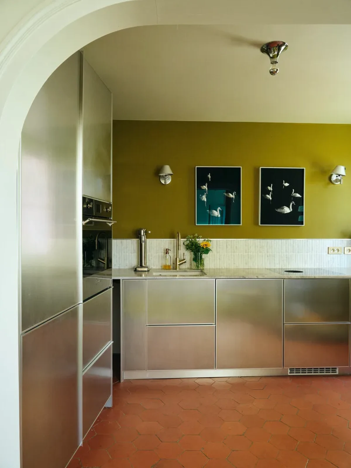 Wiejski dom pod Paryżem kuchnia ze stali 