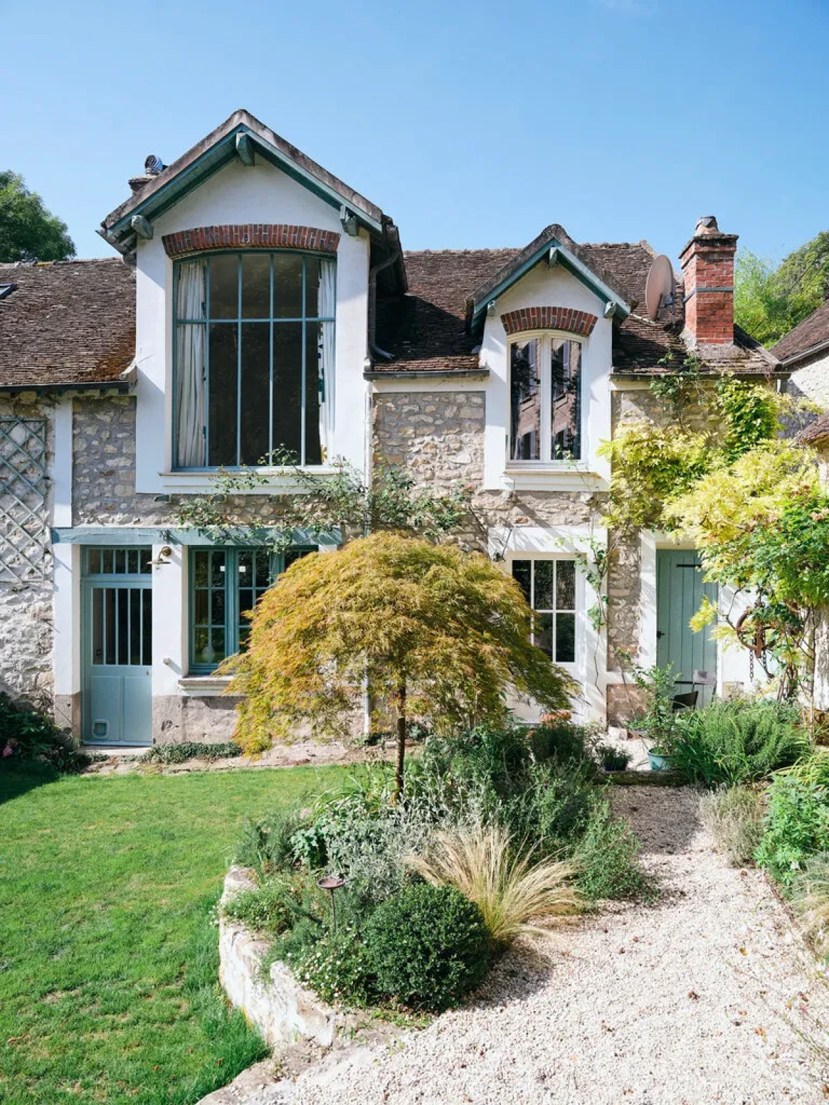 Wiejski dom pod Paryżem 