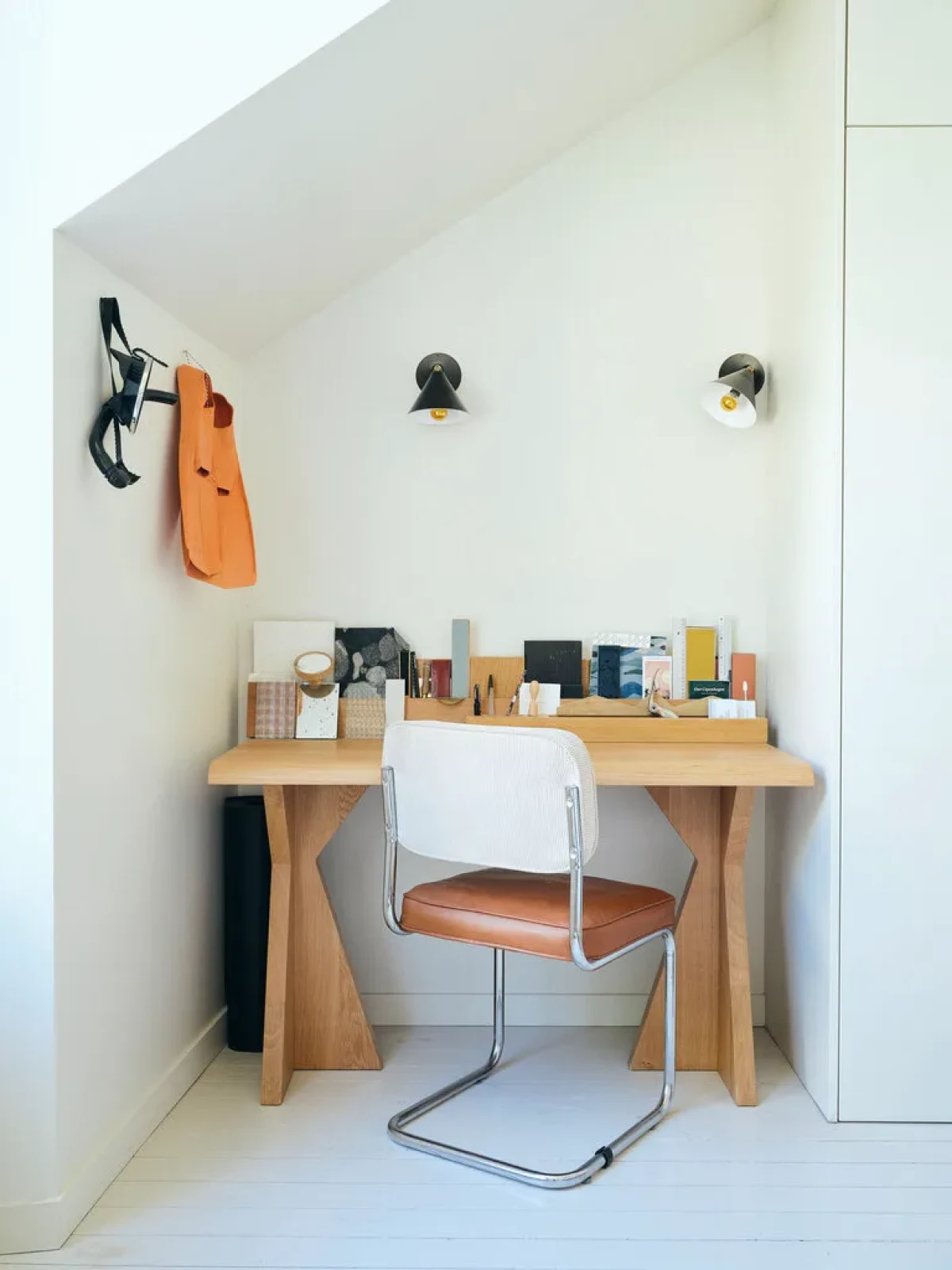 Wiejska chatka pod Paryżem