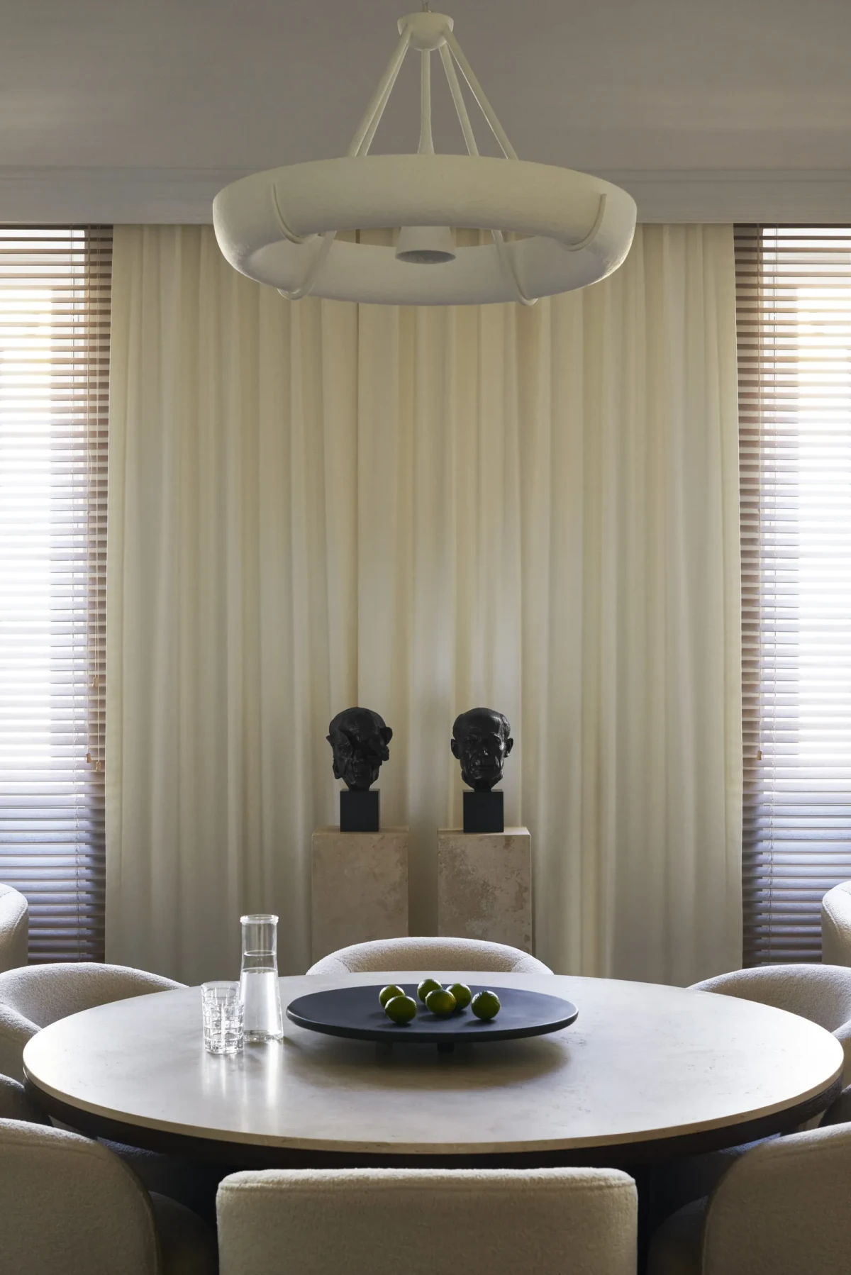 Apartament kolekcjonera sztuki w Mediolanie 