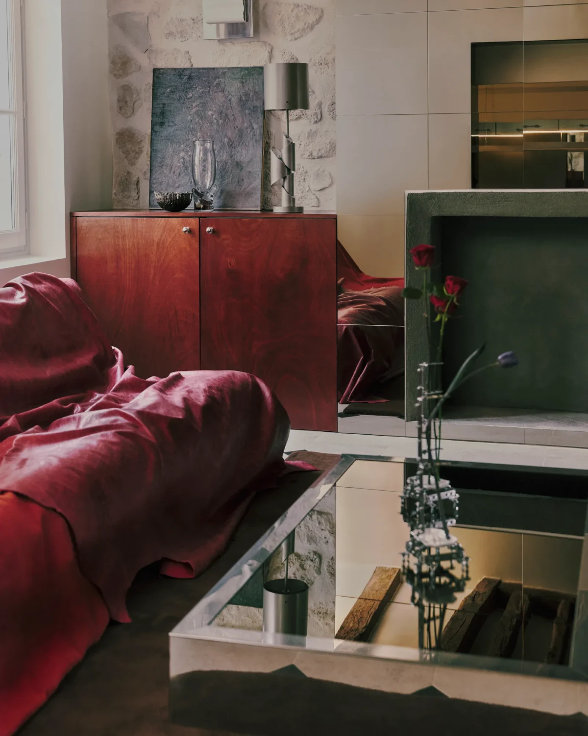 Mieszkanie w Paryżu z metalem w roli głównej