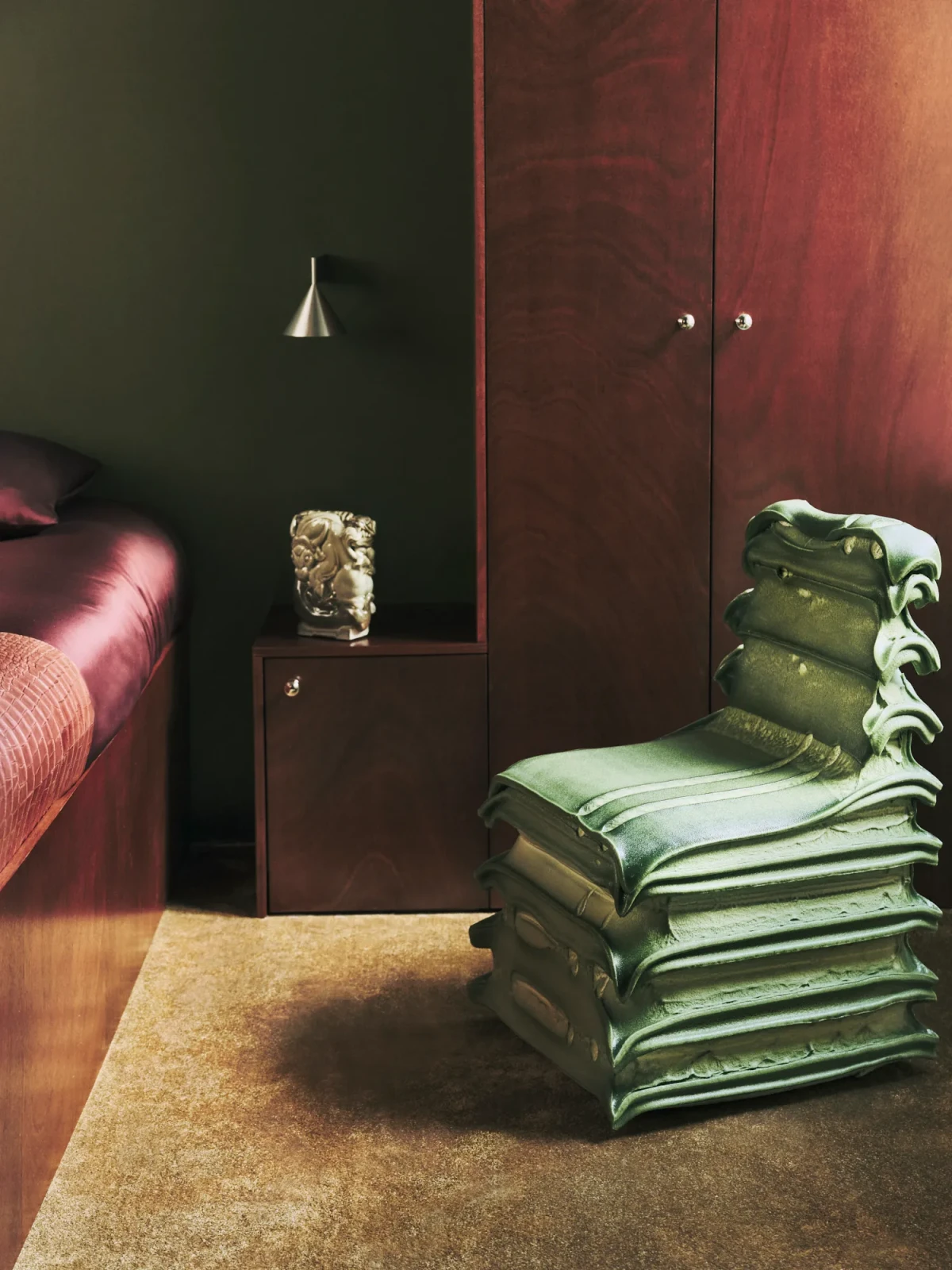 Mieszkanie w Paryżu z metalem w roli głównej