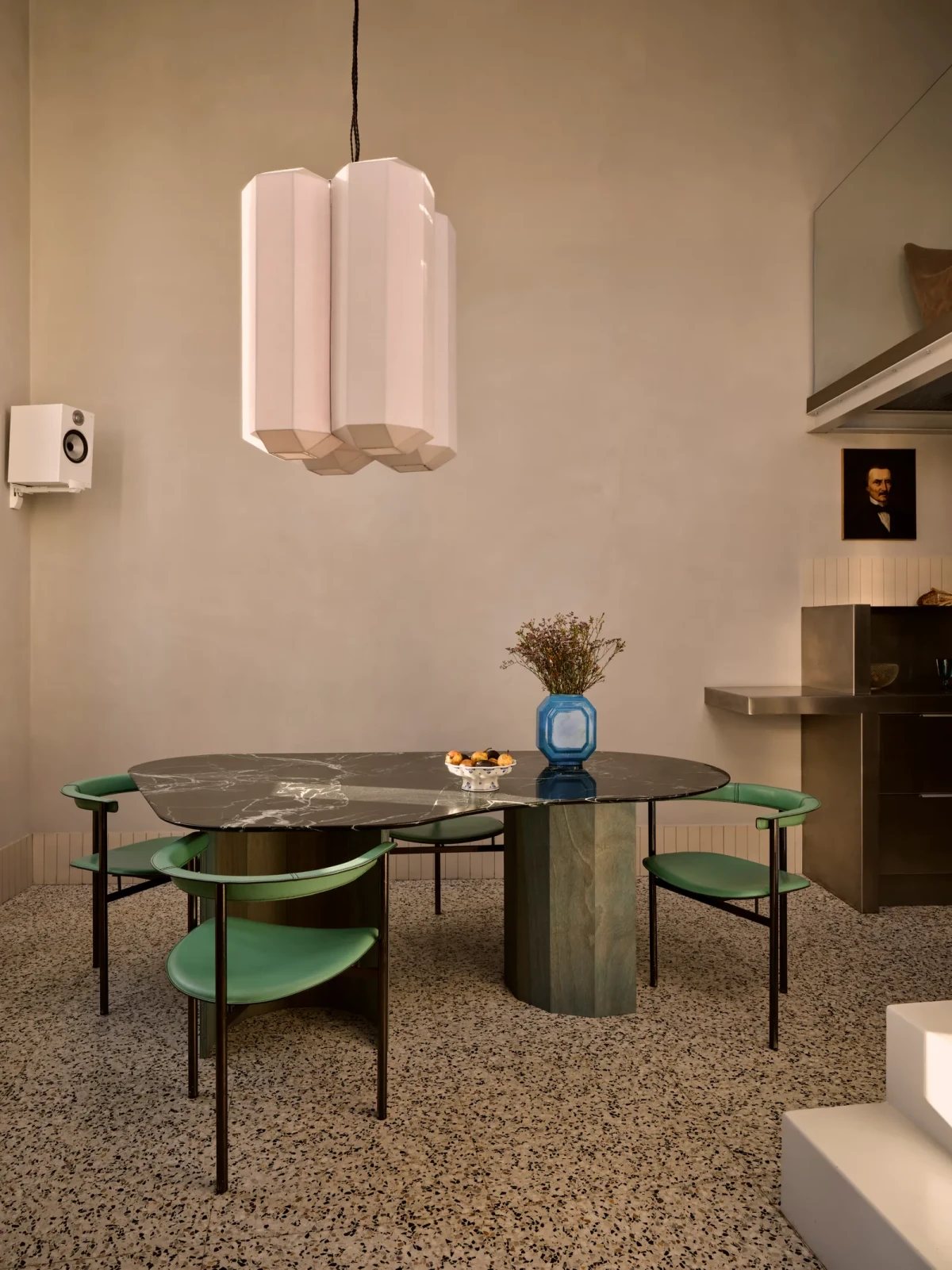 Mieszkanie z nadbudową w Paryżu