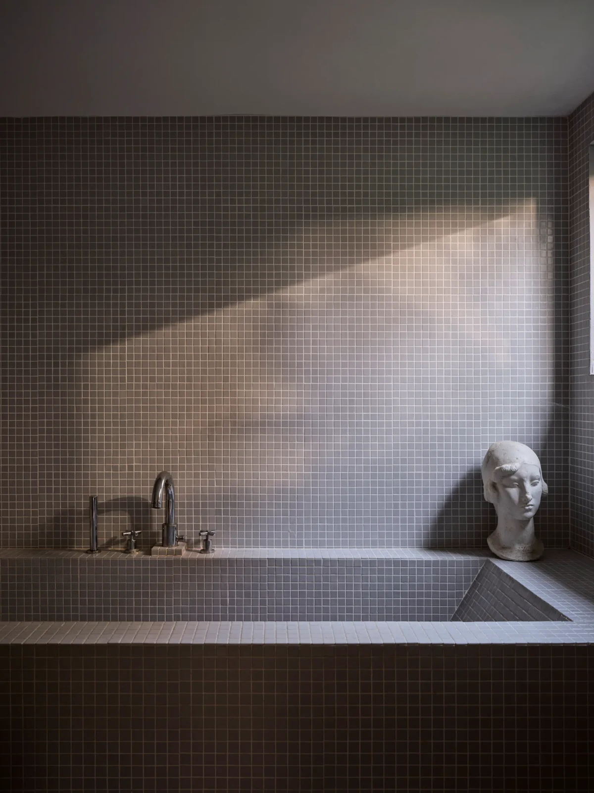 Mieszkanie w Paryżu z nadbudówką