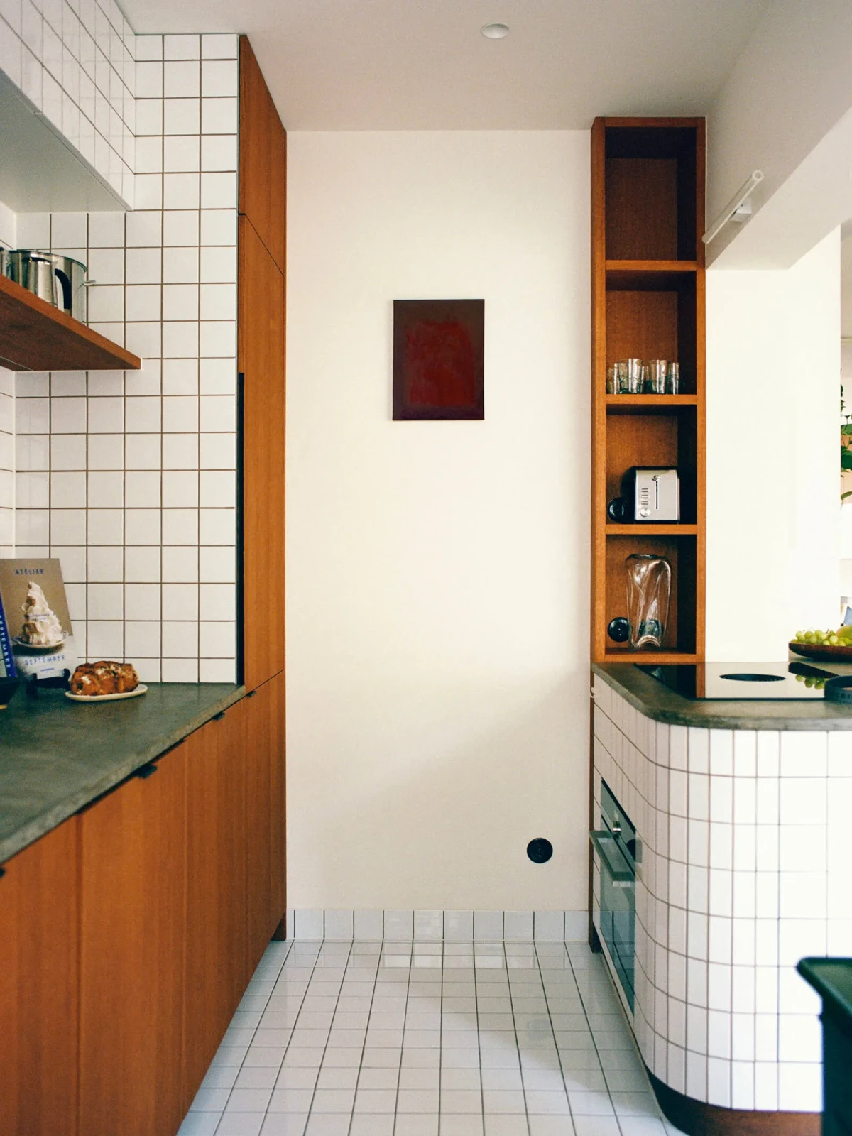 Odnowiony apartament w stylu art deco w Amsterdamie