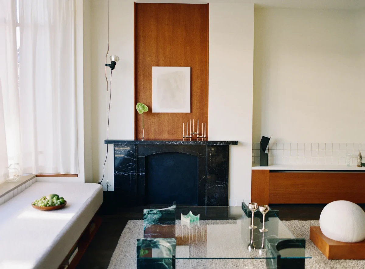 Odnowione mieszkanie w stylu art deco w Amsterdamie
