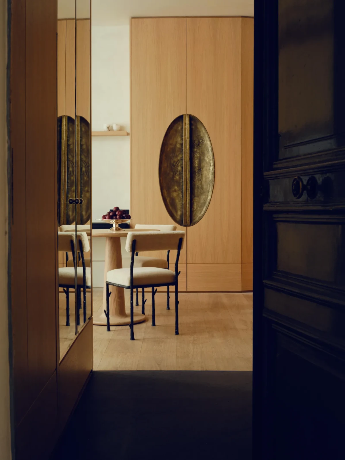 Wyrafinowany apartament w Paryżu